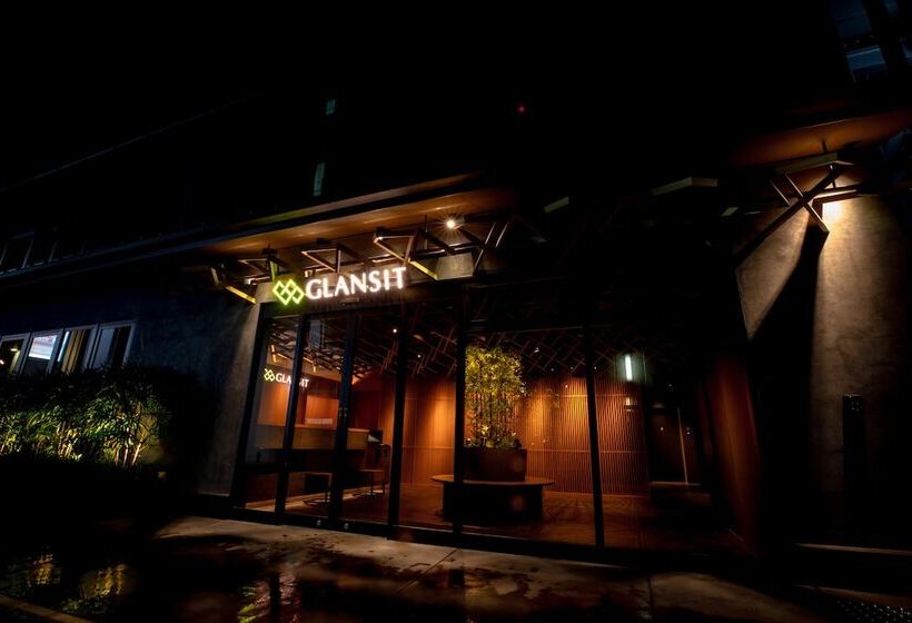 カプセルホテル Glansit Kyoto Kawaramachi