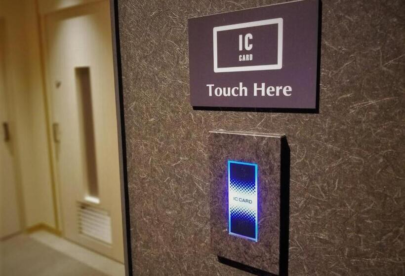 カプセルホテル Glansit Kyoto Kawaramachi