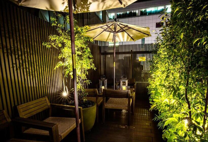 カプセルホテル Glansit Kyoto Kawaramachi