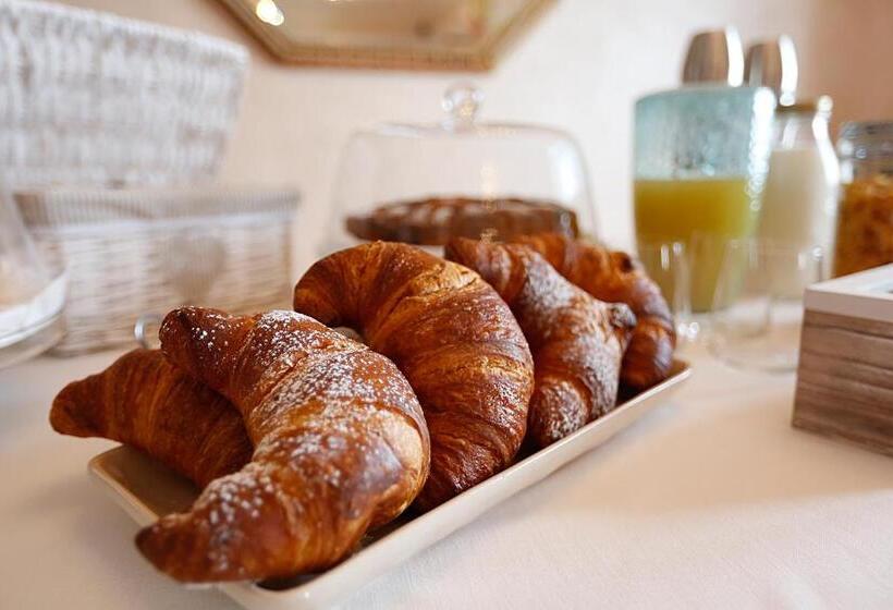 호텔 Il Casato Deluxe Rooms