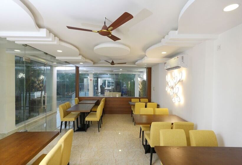 호텔 Oyo 13820 Coco Retreat Farm