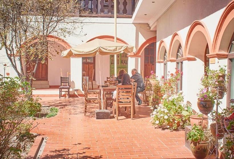 هتل Santa Mónica