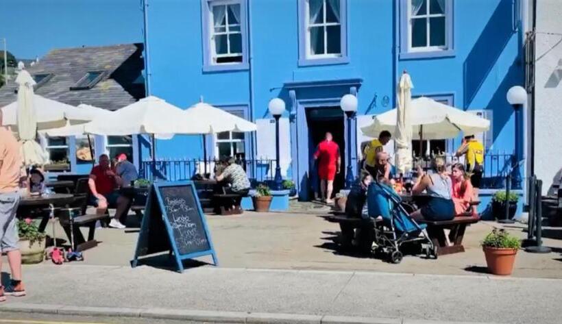 בית מלון כפרי The Waterfront