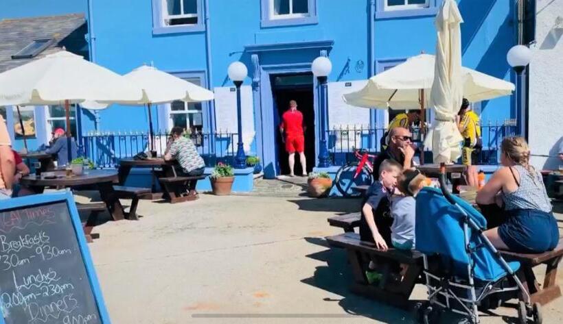 בית מלון כפרי The Waterfront