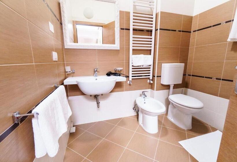 فندق Villa Marini Trevisan