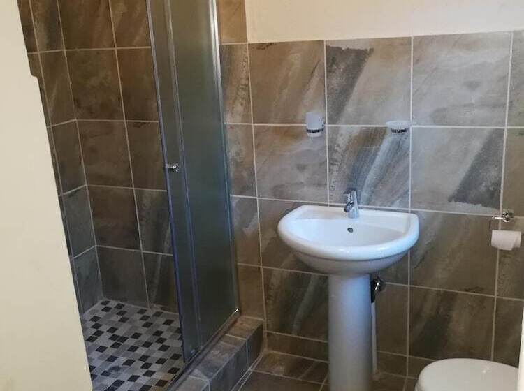 بنسيون Heaven At Fountain Street Guest House