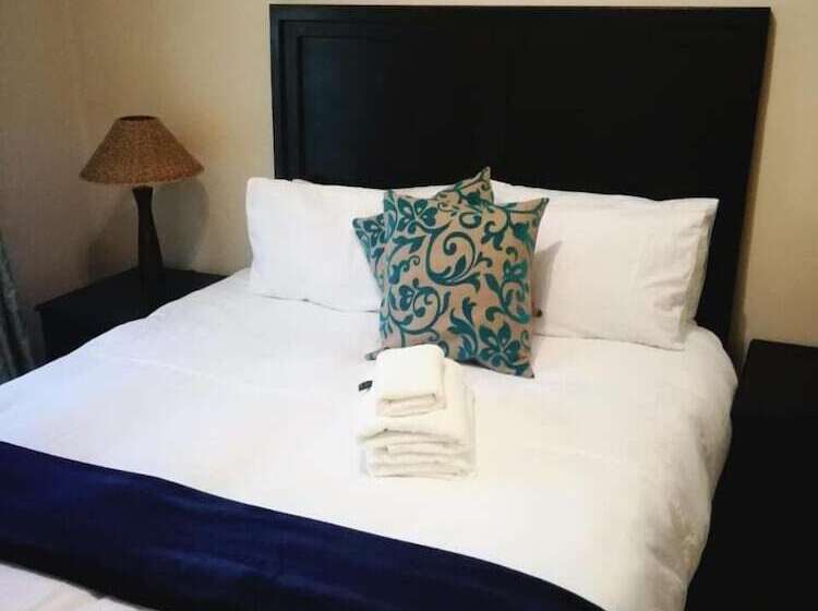 بنسيون Heaven At Fountain Street Guest House