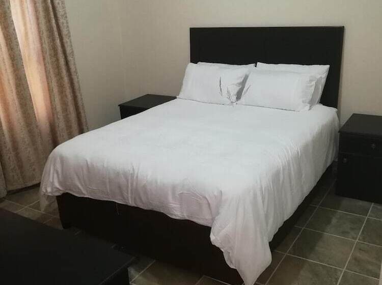 بنسيون Heaven At Fountain Street Guest House