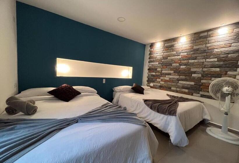 ペンション Montes De Beraka