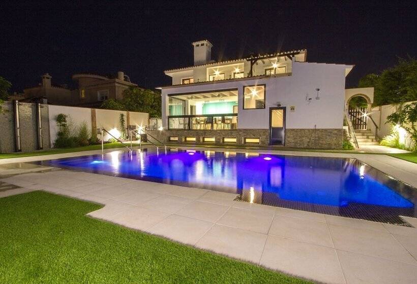 پانسیون Pixel