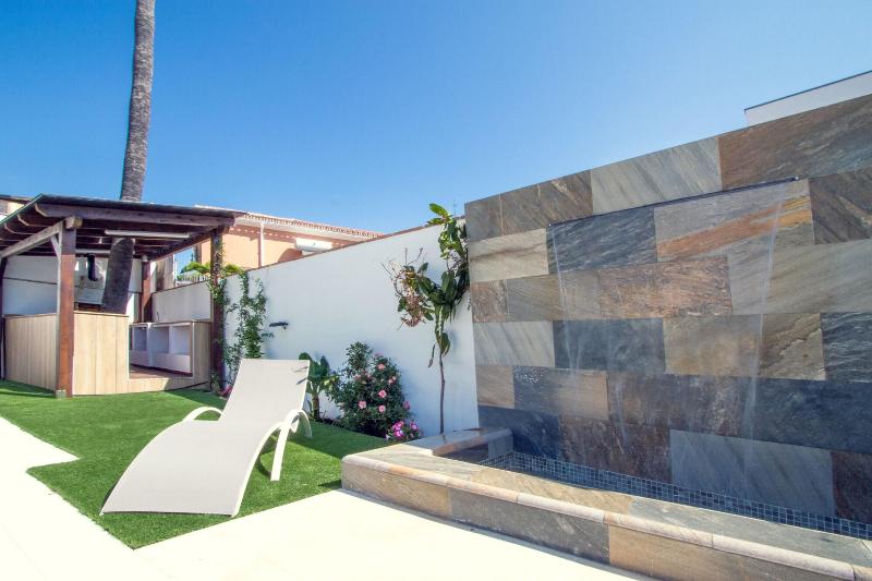 پانسیون Pixel