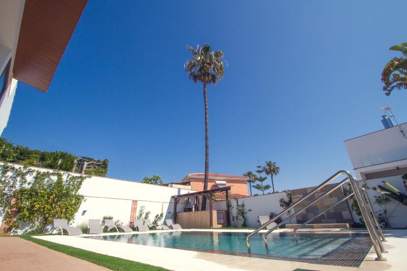 پانسیون Pixel