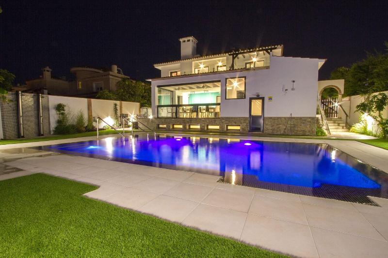 پانسیون Pixel