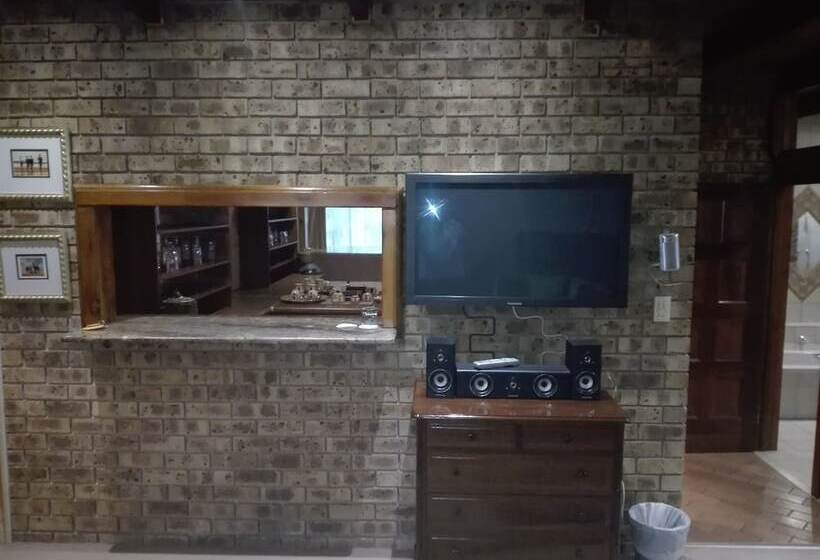 פנסיון Vido Lodge And Conference Centre