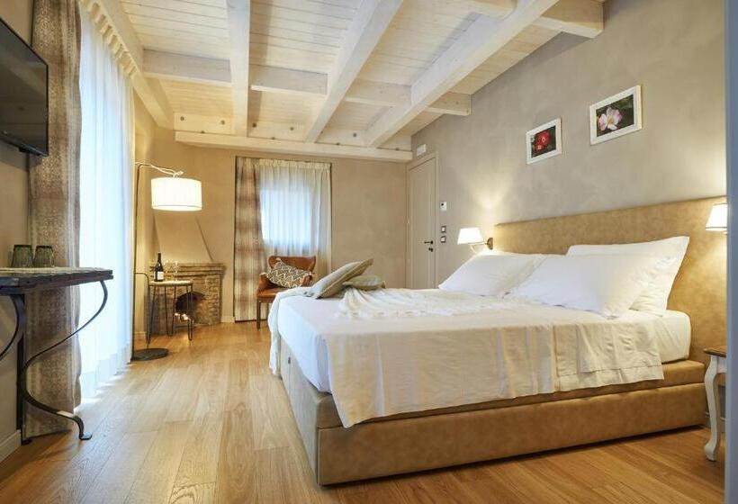 אתר נופש Relais Villa Miraglia