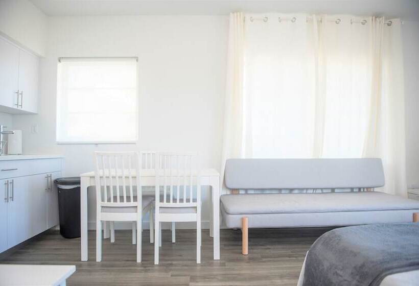 12th & Ocean By Luxurban, Trademark Collection By Wyndham