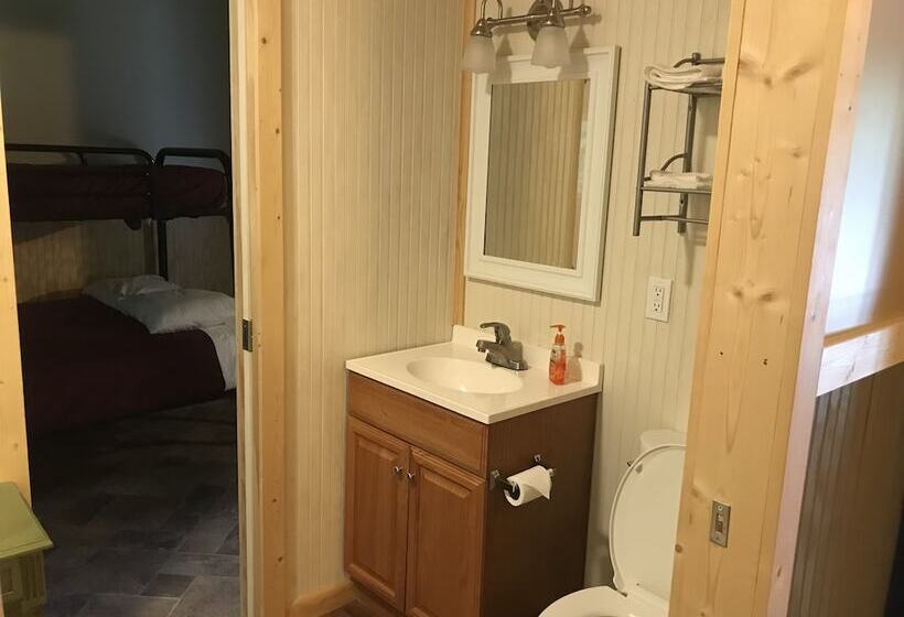 호스텔 Tanglewood Lodge