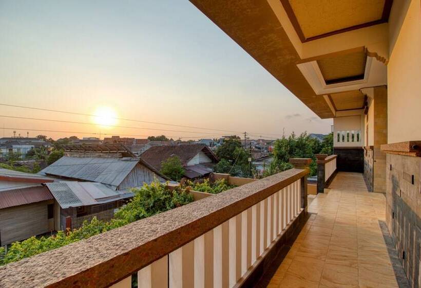 צימר Reddoorz Plus Near Lempuyangan Station 4