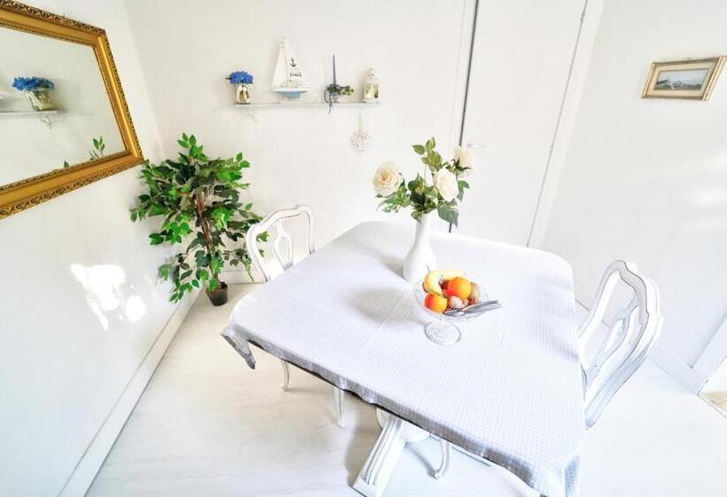 Bed & Breakfast My Home   Alassio