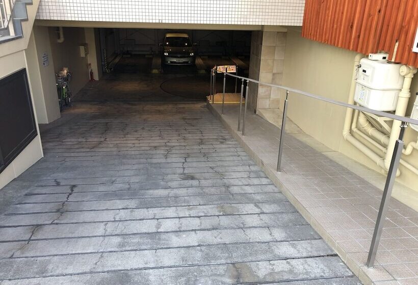 Nishikawaguchi Station Hotel Stay Lounge