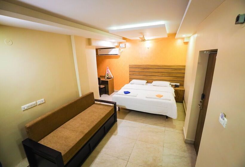 호텔 Vajra Heritage