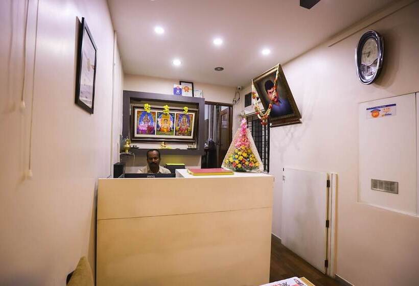 호텔 Vajra Heritage