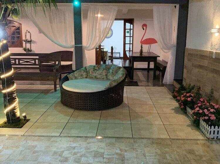 Пансион Flamingo Beach Pousada