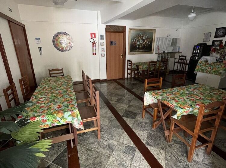 Пансион Flamingo Beach Pousada