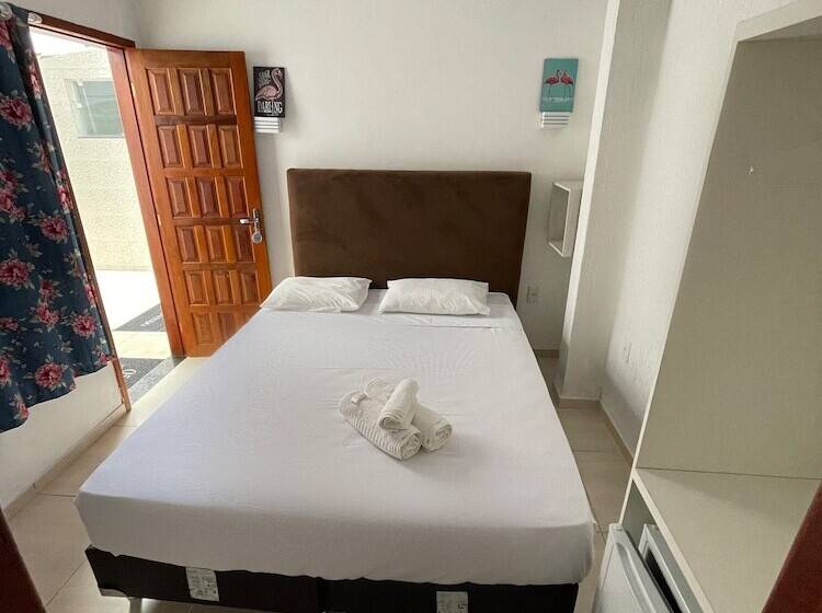 Пансион Flamingo Beach Pousada