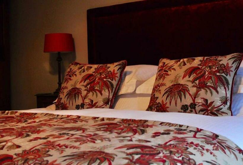 膳宿费 Hurstwood Hall