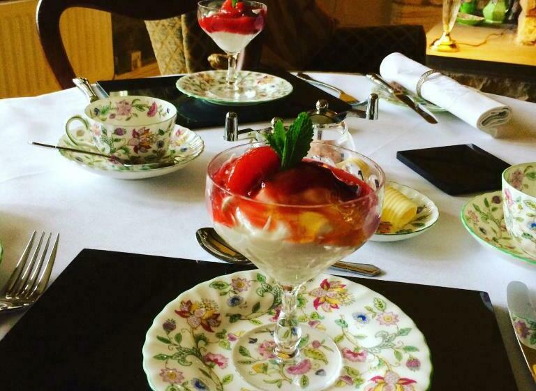 膳宿费 Hurstwood Hall