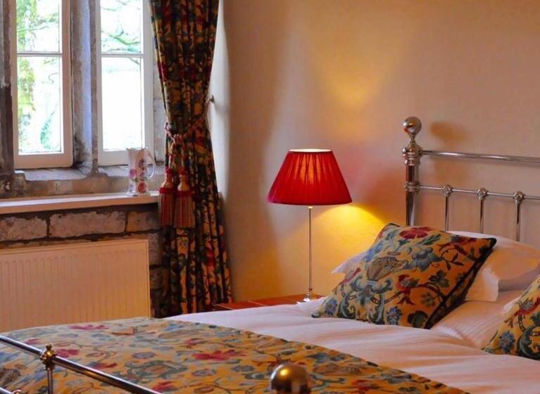 膳宿费 Hurstwood Hall