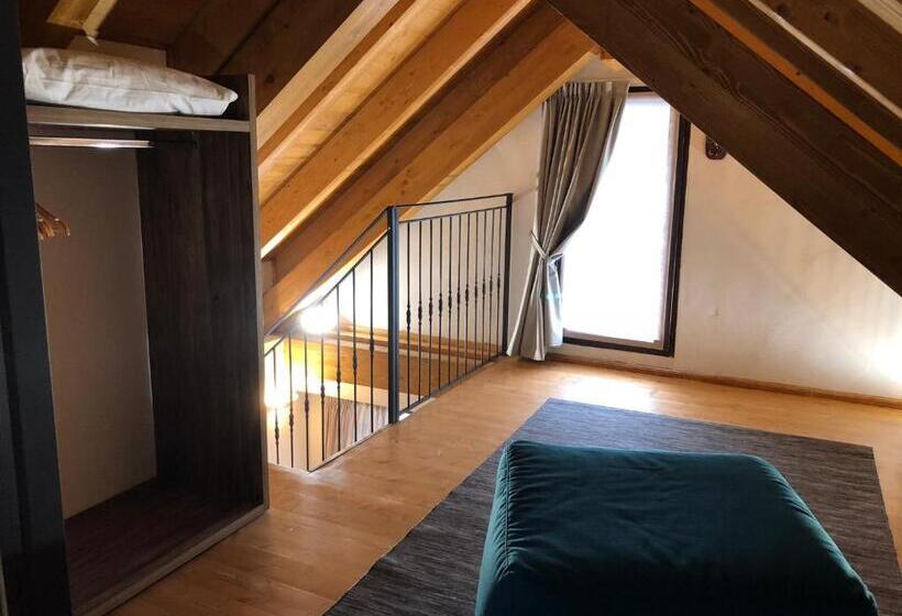 펜션 Nicomat Rooms