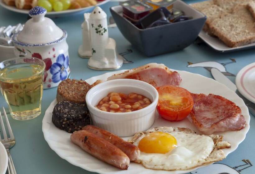 Пансион The Waterfront