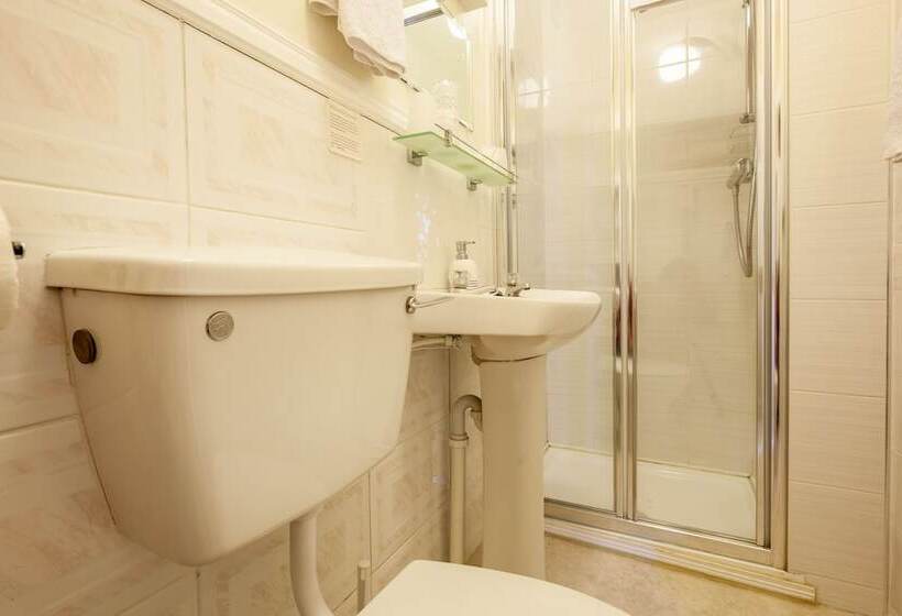 Пансион The Waterfront