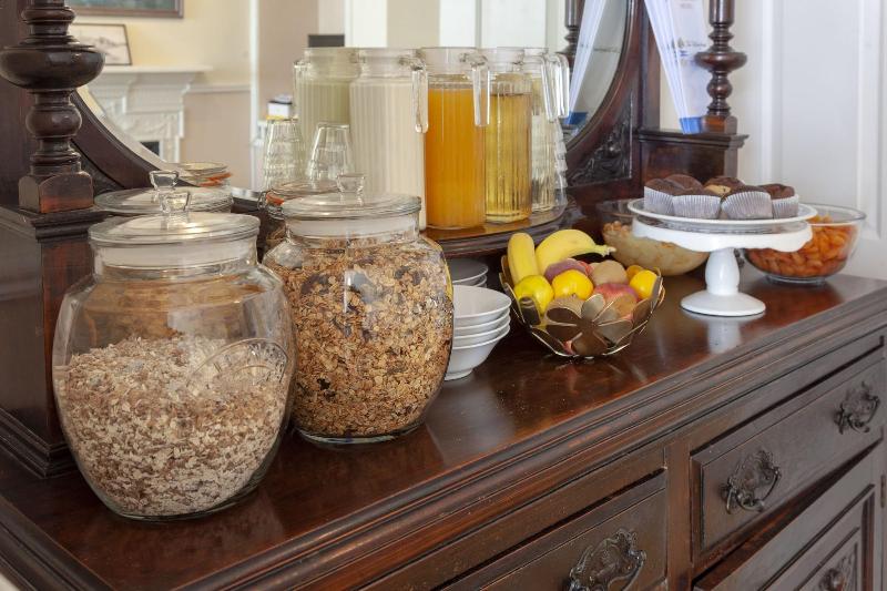 Пансион The Waterfront