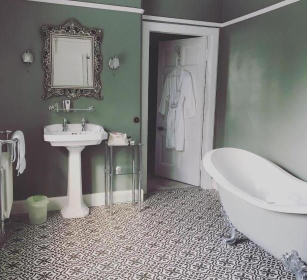 פנסיון Woodcroft House