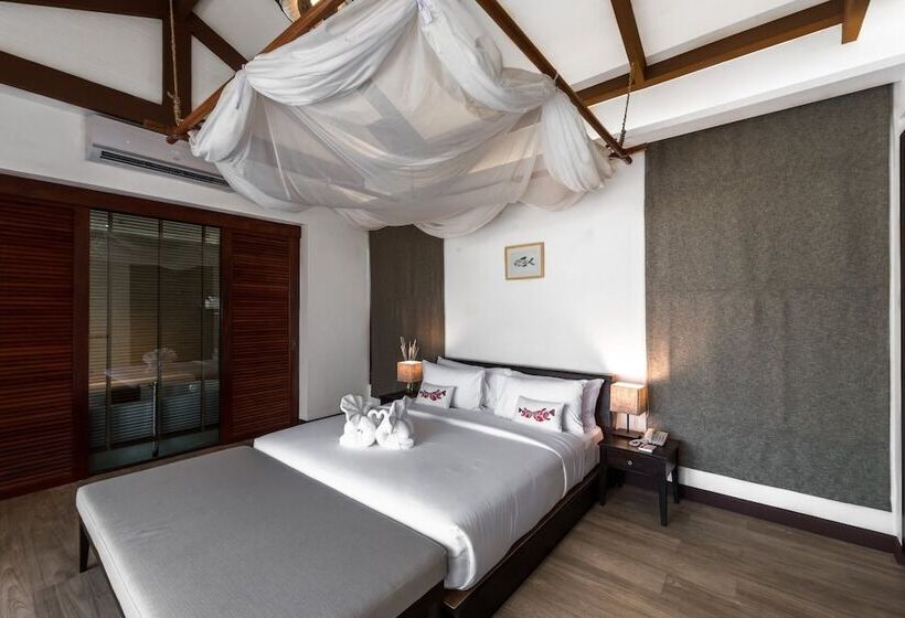 Triple Tree Beach Resort