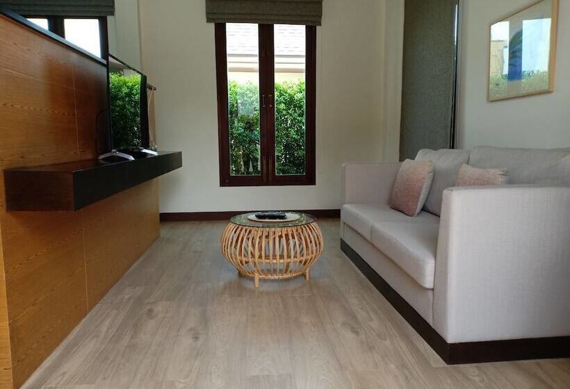 Triple Tree Beach Resort