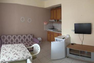 öznur Apart Otel