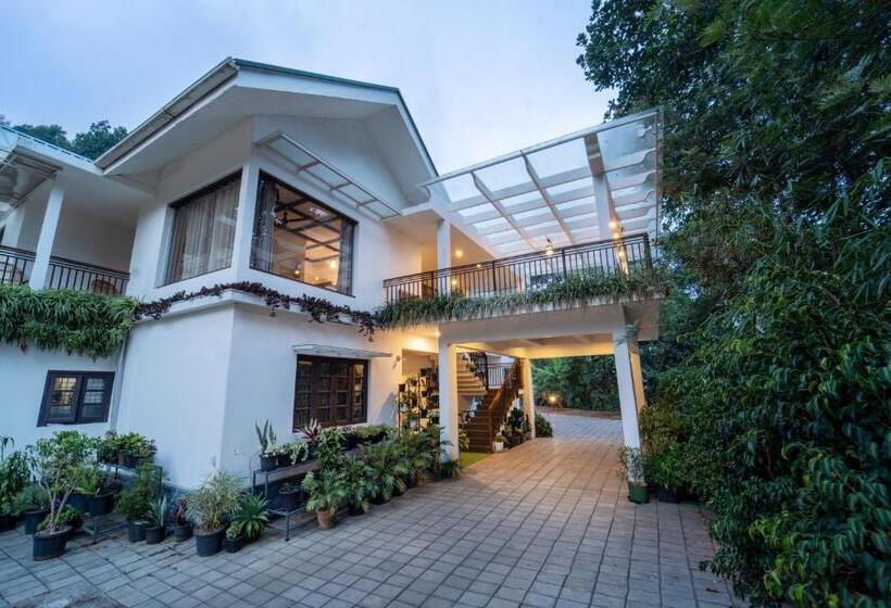 تختخواب و صبحانه Coffee And Pepper Plantation Homestay