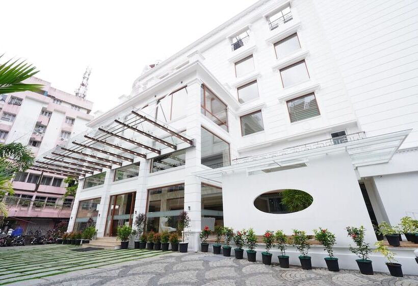 ホテル Coral Isle