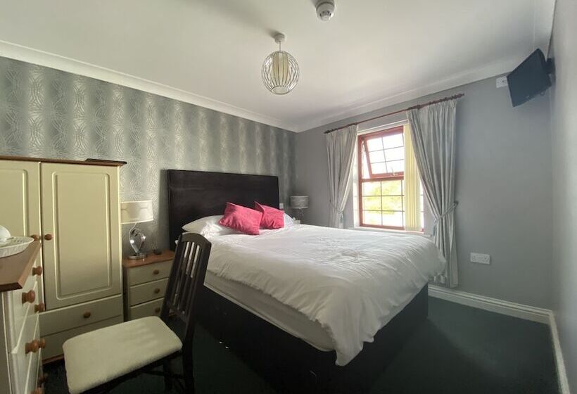 בית מלון כפרי Flambards