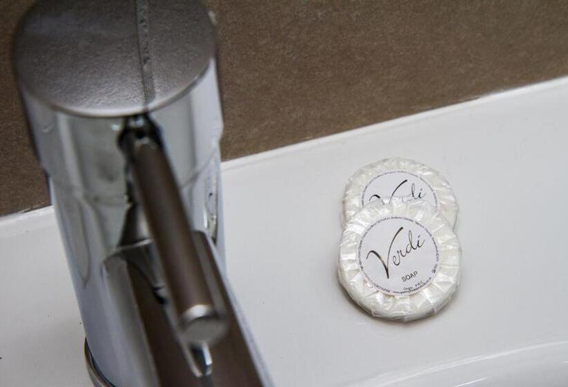 Отель Hill Park