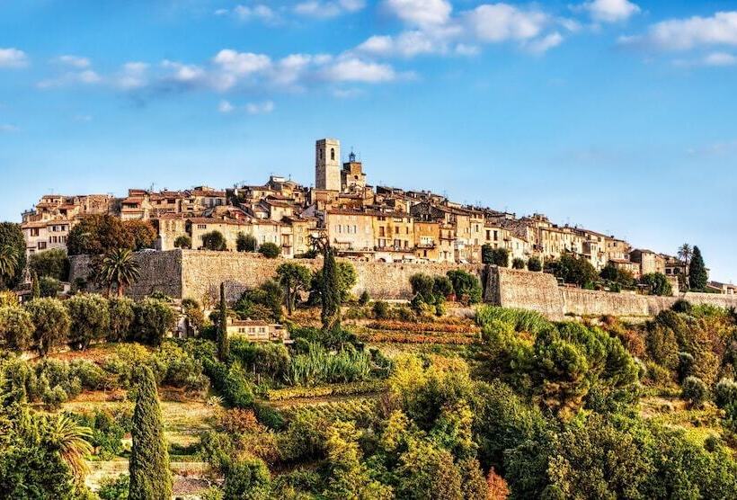 فندق Hostellerie De La Fontaine