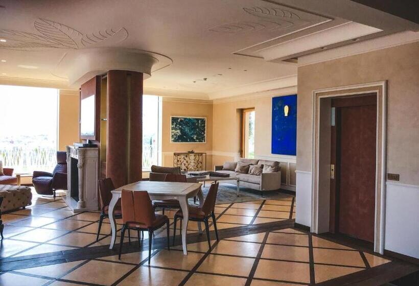 בית מלון כפרי Tenuta Mara Wine Relais