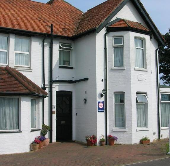 膳宿费 Avon Manor Guest House