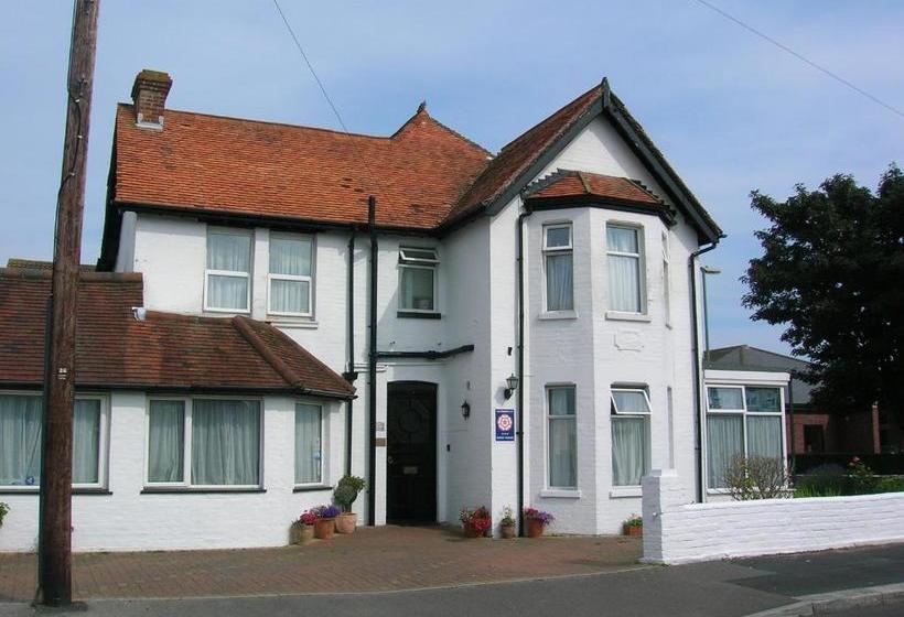 Пансион Avon Manor Guest House