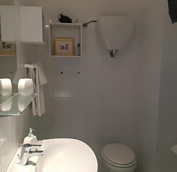 بنسيون Civico 10