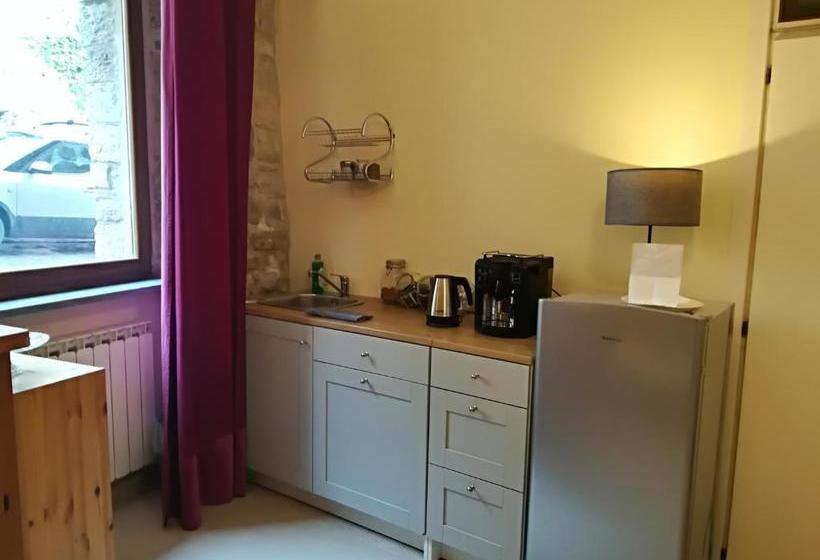 بنسيون Civico 10